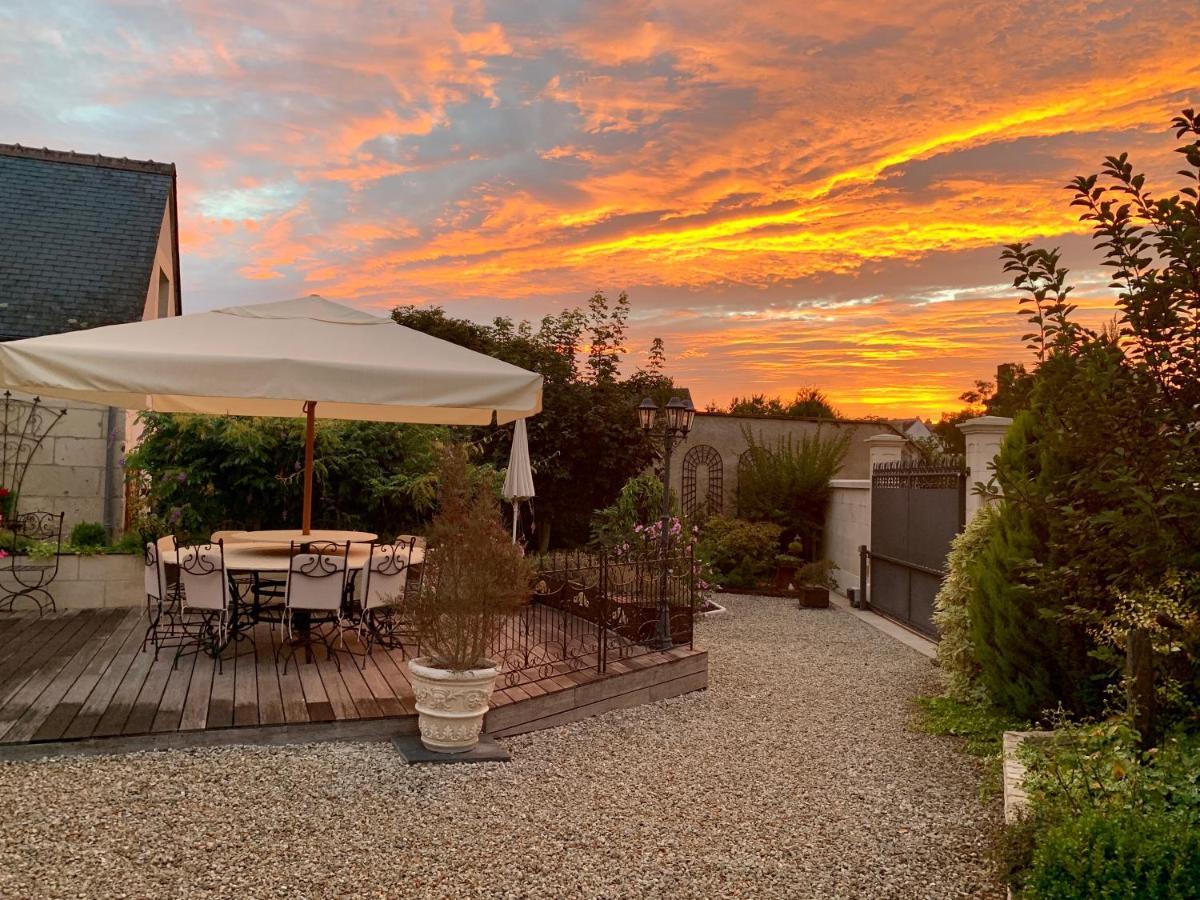 L'Ange Est Reveur Bed and Breakfast Langeais Exteriör bild