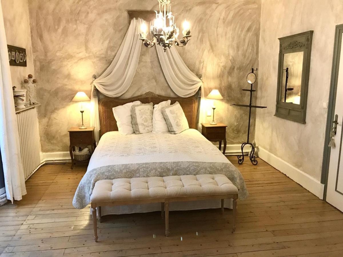L'Ange Est Reveur Bed and Breakfast Langeais Exteriör bild