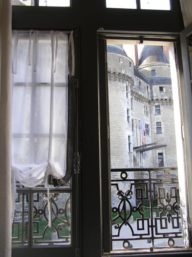 L'Ange Est Reveur Bed and Breakfast Langeais Exteriör bild