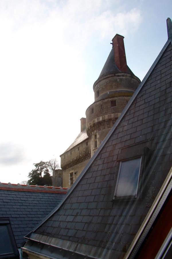 L'Ange Est Reveur Bed and Breakfast Langeais Exteriör bild